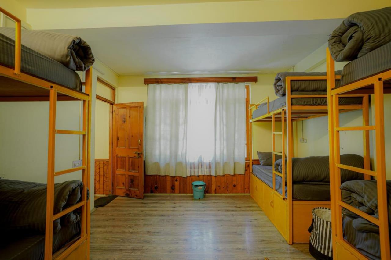 Mars Monkey Hostel & Cafe Manāli Dış mekan fotoğraf