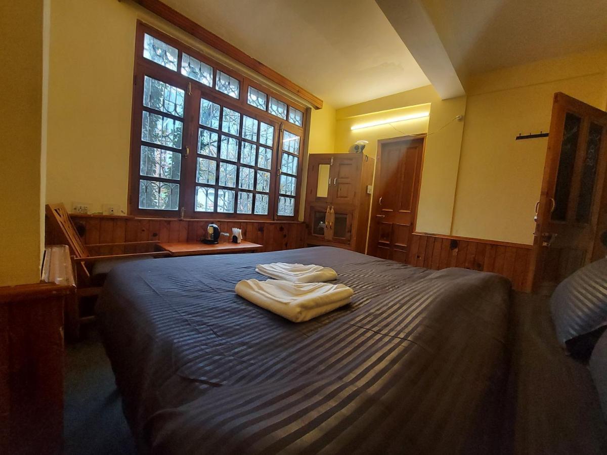 Mars Monkey Hostel & Cafe Manāli Dış mekan fotoğraf