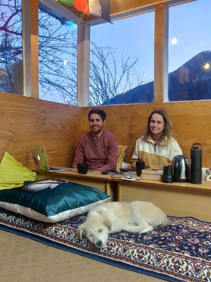 Mars Monkey Hostel & Cafe Manāli Dış mekan fotoğraf
